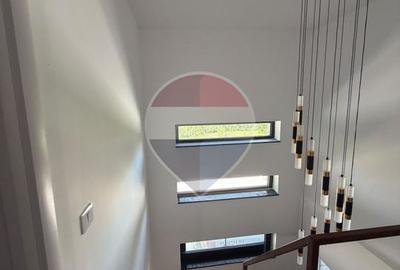 Casă / Vilă  design ultramodern, zona centrala,Comision 0% - 10