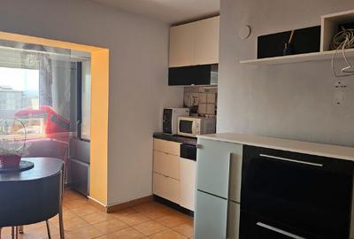 De vânzare, direct proprietar – Apartament 3 camere modern, complet renovat - 11