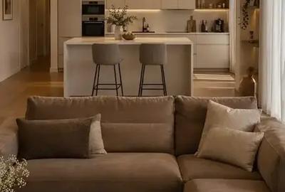 Apartament cu 2 camere decomandat în Titan