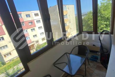 Apartament cu 3 camere, 2 bai, parcare- zona UMF - 10