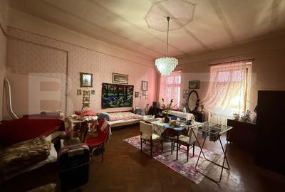 Apartament cu 2 camere semidecomandat, mobilat în Ultracentral