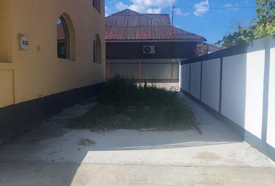 Casă de vânzare în Peninsula – Năvodari | Zonă liniștită și excelentă pentru loc - 3