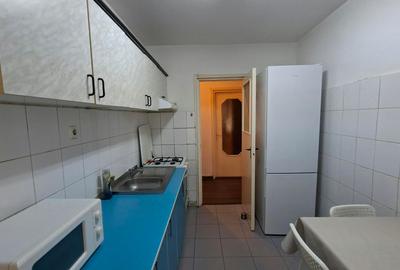 De inchiriat apartament 3 camere, Tg. Mures, Cornisa (UMF) - 8