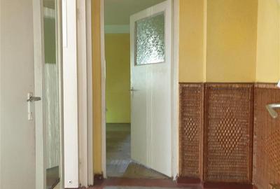 Apartament 2 camere, H-uri  Gara, et. 3 - 1