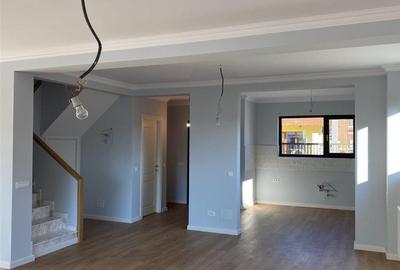 Casa Vila Duplex NOUA 5 camere Otopeni curte proprie acces privat - 4