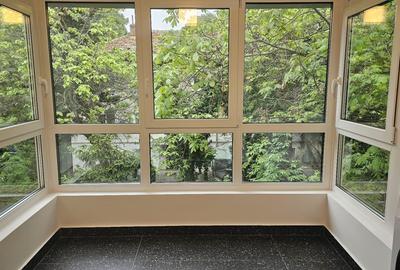 Apartament cu 3 camere în Primăverii