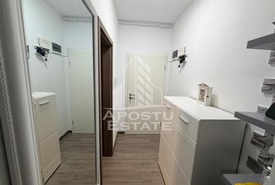 Apartament cu 2 camere, de inchiriat, Giroc, Curte Proprie - 3