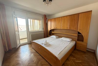 Vând apartament 4 camere Unirii Clinici - 16
