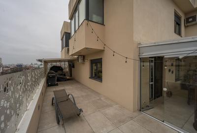 Apartament spectaculos 4 camere | 150 mp utili + terasă generoasă 70 mp | Delea - 36