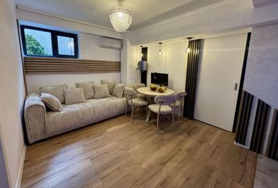 Apartament cu 3 camere decomandat, mobilat în Bucureștii Noi