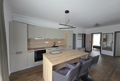 Apartament cu 3 camere semidecomandat, mobilat în Mănăștur