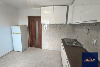 Apartament 3 camere, etaj 4, decomandat, renovat, zona Ion_Pillat - 9
