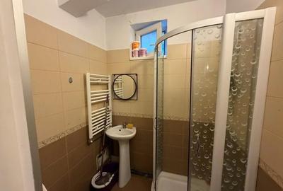 Apartament 3 camere et. 1 zona Cedonia - 19