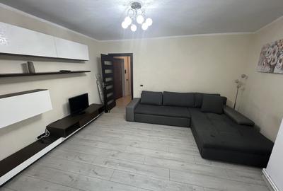Apartament cu 2 camere decomandat în 13 Septembrie