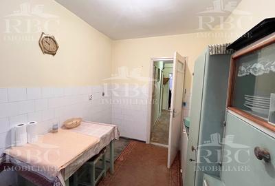 Apartament cu 3 camere in Grigorescu zona coloane - 12