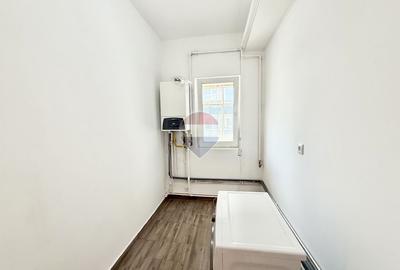 De vanzare | Garsoniera 27 mp, centrala proprie | metrou - 1