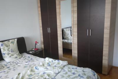 Apartament cu 3 camere decomandat în Decebal