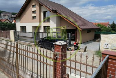 Casa individuala de inchiriat - 1