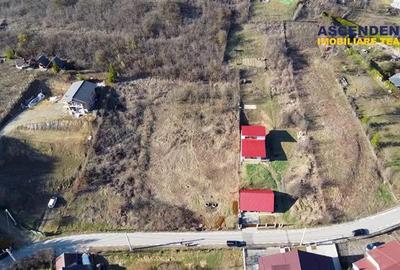 2.580mp:teren luminos,pregatit,izvor propriu, Valea Iubirii,langa Targu Mures, F - 8