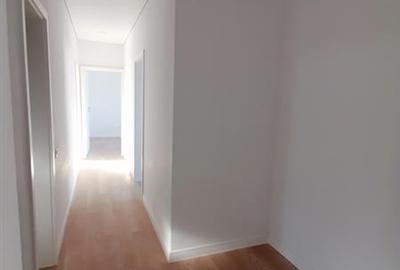 Casa- soseaua Bucuresti - Magurele -Carrefour(fosta Cora)- 195000E-  tva inclus - 10