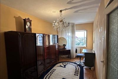 Apartament 3 camere zona Vasile Aaron - 3