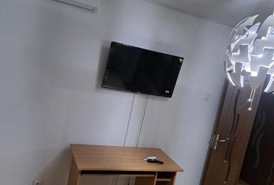 Proprietar ofer pentru Inchiriat Apartament 2camere decomandat complet mobilat s - 4