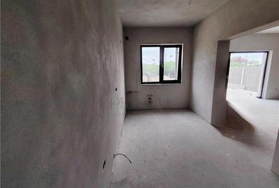 Duplex foarte spatios - 3 bai - 2 dormitoare matrimoniale - 5