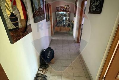 Apartament cu 2 camere de vânzare în zona Sud - 9