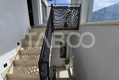 PENSIUNE de vanzare 11 camere 9 bai filigorie parcari in Turnisor - 11