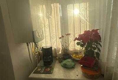 APARTAMENT 3 CAMERE DECOMANDAT FRUMOASA NICOLINA 135000 EURO - 2