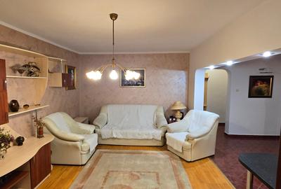 Apartament 4 camere de vanzare, etajul 2, Focsani - 7