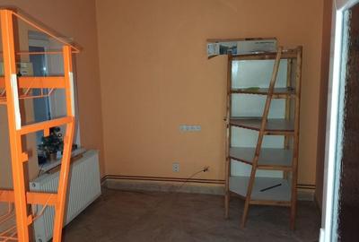 Spațiu comercial versatil, curte proprie și parcare, Biharia - 7