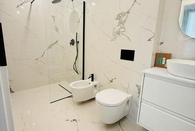 Complexul Studențesc | 3 camere | Scară interioară | 94 mp | Parcare privata - 15