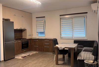 Apartament cu 3 camere decomandat în Dumbrăvița