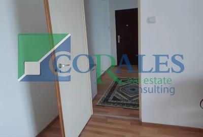 Disponibil imediat. Model mare. Mobilat si utilat - 7