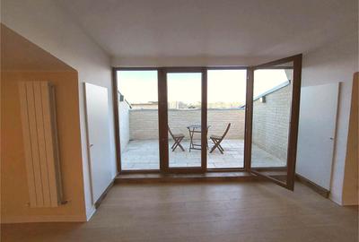 Penthouse 3 camere, 105 mp, terasa 15 mp, zona Eminescu, bloc nou - 12