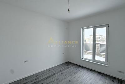 Casa Individuala - 3 camere - 2 bai - 371 mp teren - 11