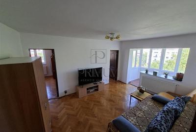 Apartament cu 4 camere semidecomandat în Take Ionescu