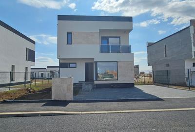 Casă individuală cu 4 camere în Berceni