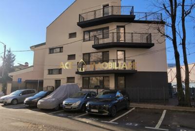 Vila | Berceni-Nitu Vasile | Curte | Investitie | Spatiu Birouri - 1