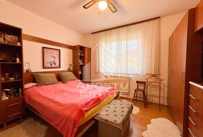Casa pt. 2 familii, cu 9 camere, teren 832mp, Zona Girocului Timisoara - 21
