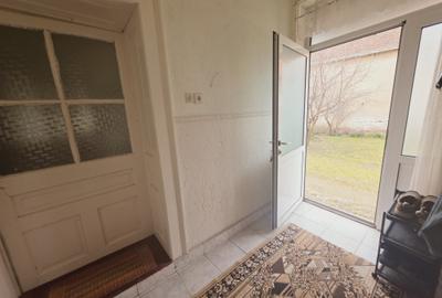 Vand casa saseasca 4 camere cu teren generos 1900mp - 4