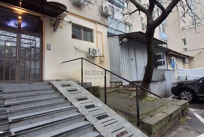Apartament 4 camere, etaj 4/10, stradal Sos.Berceni, Sector 4 - 4