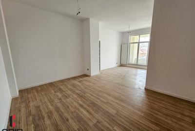 Apartament cu 3 camere decomandat, mobilat în Voluntari