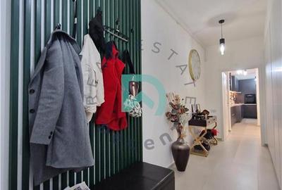 Penthouse, Qualis 2, Tractorul - 19