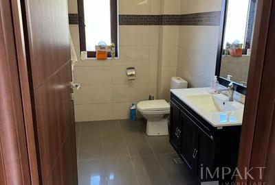 Casa de vacanta pe malul Lacului Tarnita, 650 m2 teren - 11