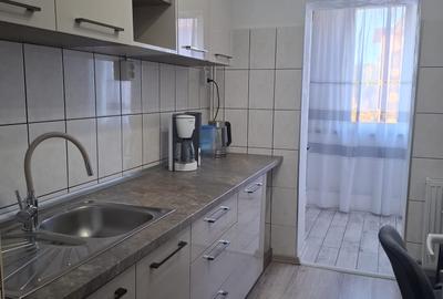Micro 17, 2 camere amenajate modern, mobilate Pret 400 Euro - 6