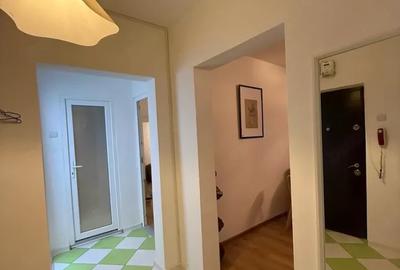 Apartament 2 camere 1 Decembrie 1918/ Boiler /Metrou 5 minute - 6