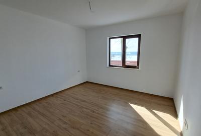 CASA 4 CAMERE CU SUPRAFATA GENEROASA IN  STIL NEOROMANESC - 24