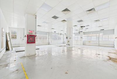 Spațiu industrial, 3000 mp în Vitan